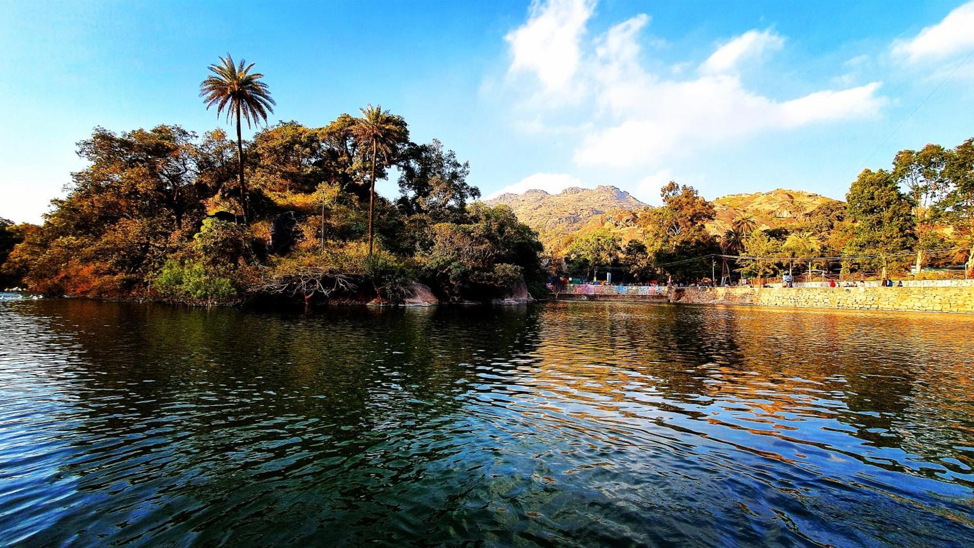 Hotel Eminence - Palm Residency Mount Abu Exterior foto